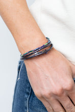 Load image into Gallery viewer, Bracelets Holographic Hike - Multi Urban B2131