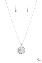 Load image into Gallery viewer, Necklaces Glam-ma Glamorous - White MDAY S135