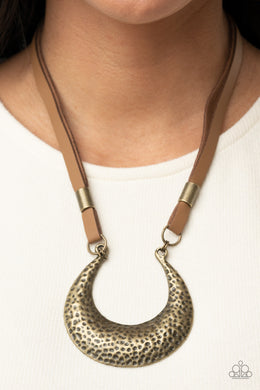 Necklaces Majorly Moonstruck - Brass N2338