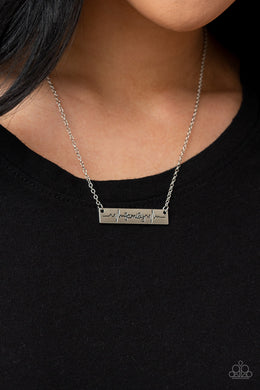 Necklaces Living The Mom Life - Silver MDAY