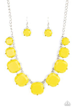Load image into Gallery viewer, Necklace PRISMATIC PRIMA DONNA – YELLOW N162
