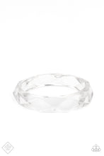 Load image into Gallery viewer, Bracelets Clear-Cut Couture - White B275
