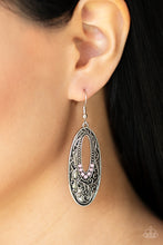 Load image into Gallery viewer, Earrings Fairytale Flora - Pink E186