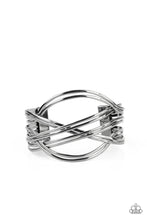 Load image into Gallery viewer, Bracelets Hautely Hammered - Black B215