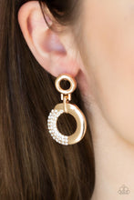 Load image into Gallery viewer, Earrings Modern Motivation - Gold E2431