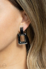 Load image into Gallery viewer, Earrings 15 Minutes of FRAME - Black Clip On A1