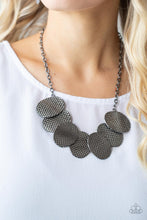 Load image into Gallery viewer, Necklaces Industrial Wave - Black N349