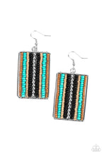Load image into Gallery viewer, Earrings Beadwork Wonder - Black E2405