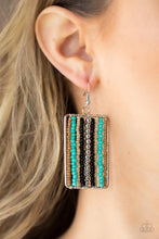 Load image into Gallery viewer, Earrings Beadwork Wonder - Black E2405