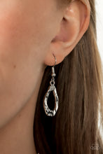 Load image into Gallery viewer, Necklaces Game OVAL - Silver N2247