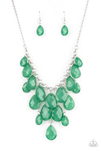 Load image into Gallery viewer, Necklace Front Row Flamboyance - Green N2057