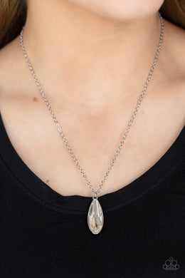 Necklaces Prismatically Polished - White