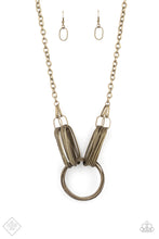 Load image into Gallery viewer, Necklace Lip Sync Links - Brass N2082