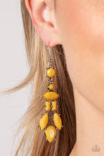 Load image into Gallery viewer, Earrings Visually Vivacious - Yellow E267