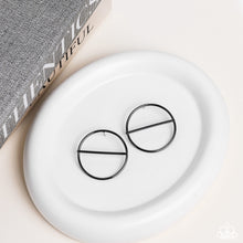 Load image into Gallery viewer, Earrings Dynamic Diameter - Black E398