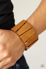 Load image into Gallery viewer, Bracelets Barbados Backdrop - Brown B2107