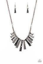 Load image into Gallery viewer, Necklace The MANE Course - Black N407