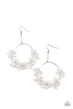 Load image into Gallery viewer, Earrings Floating Gardens - White LOP E2384