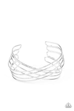 Load image into Gallery viewer, Bracelets Strike Out Shimmer - Silver
