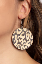 Load image into Gallery viewer, Earrings Catwalk Safari - Brown B430
