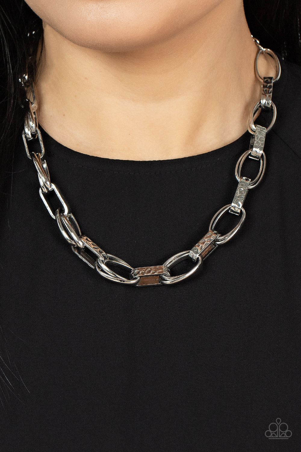 Necklaces Motley In Motion - Silver N2153
