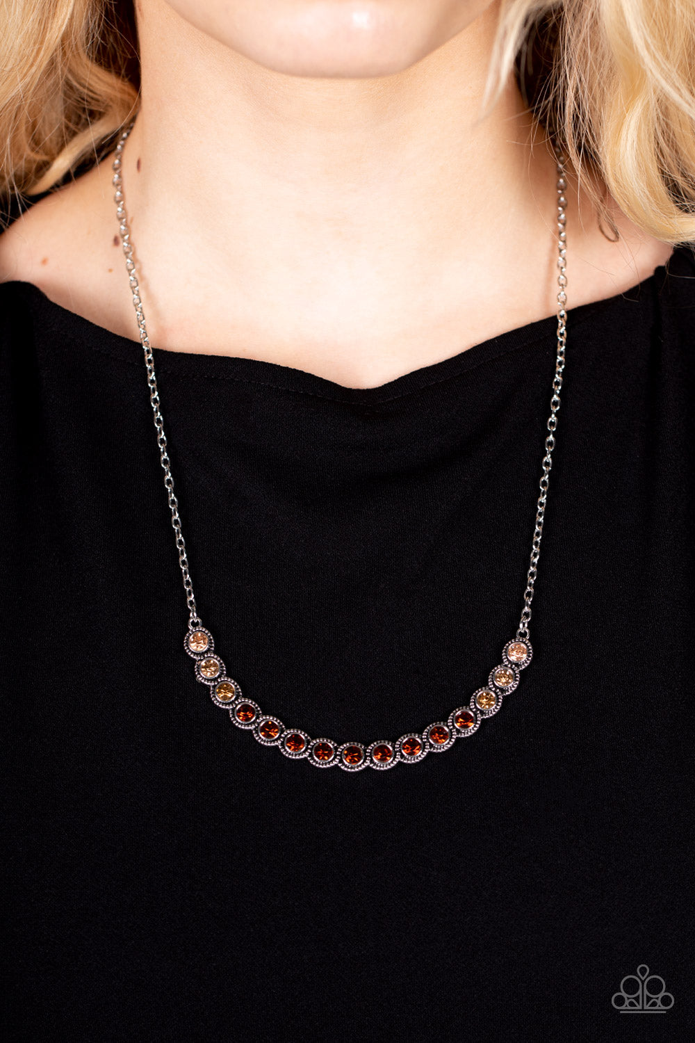 Necklaces Throwing SHADES - Brown N435