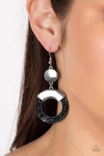 Load image into Gallery viewer, Earrings ENTRADA at Your Own Risk - Black E401