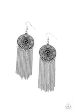 Load image into Gallery viewer, Earrings Fringe Control - Black