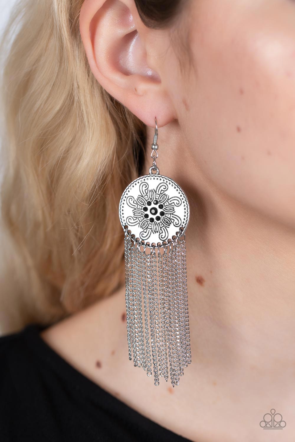 Earrings Fringe Control - Black