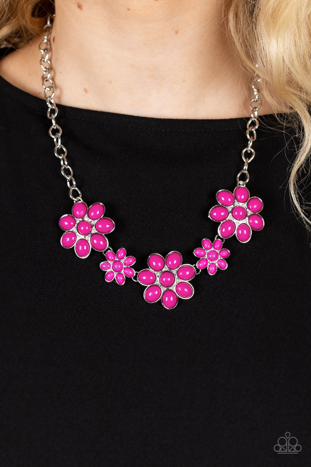 Necklaces Flamboyantly Flowering - Pink N075