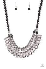 Load image into Gallery viewer, Necklaces All Across the GLOBETROTTER - Black N070