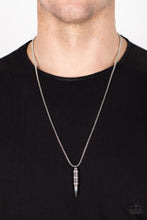 Load image into Gallery viewer, Necklace Highland Hunter - Silver Urban