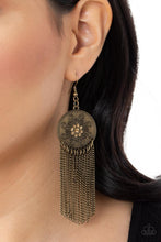 Load image into Gallery viewer, Earrings Fringe Control - Brass E2370