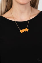 Load image into Gallery viewer, Necklaces Petunia Picnic - Orange