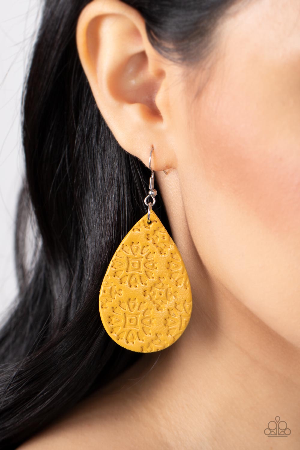 Earrings Stylishly Subtropical - Yellow