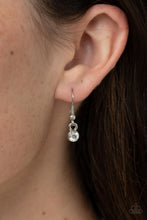 Load image into Gallery viewer, Necklaces Understated Dazzle - Black