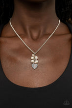 Load image into Gallery viewer, Necklaces Pop It and LOCKET - Multi MDAY S150