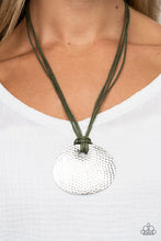 Load image into Gallery viewer, Necklaces Rural Reflex - Green