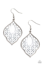 Load image into Gallery viewer, Earrings Thessaly Terrace - White E536