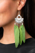 Load image into Gallery viewer, Earrings Plume Paradise - Green E468