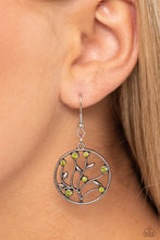 Load image into Gallery viewer, Earrings Bedazzlingly Branching - Green E401