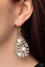 Load image into Gallery viewer, Earrings Bauble Burst - White E525