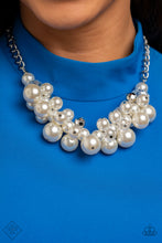 Load image into Gallery viewer, Necklace Romantically Reminiscent - White N2186
