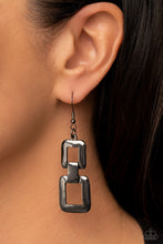 Load image into Gallery viewer, Earrings Public Square - Black E507