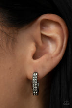 Load image into Gallery viewer, Earrings Small Town Twinkle - Black