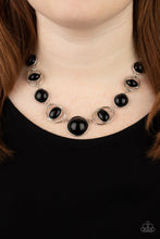 Load image into Gallery viewer, Necklace Eye of the BEAD-holder - Black N2069