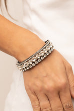 Load image into Gallery viewer, Bracelets Mega Megawatt - Black B196