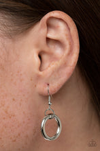 Load image into Gallery viewer, Necklaces ARTISANS and Crafts - Red N2295