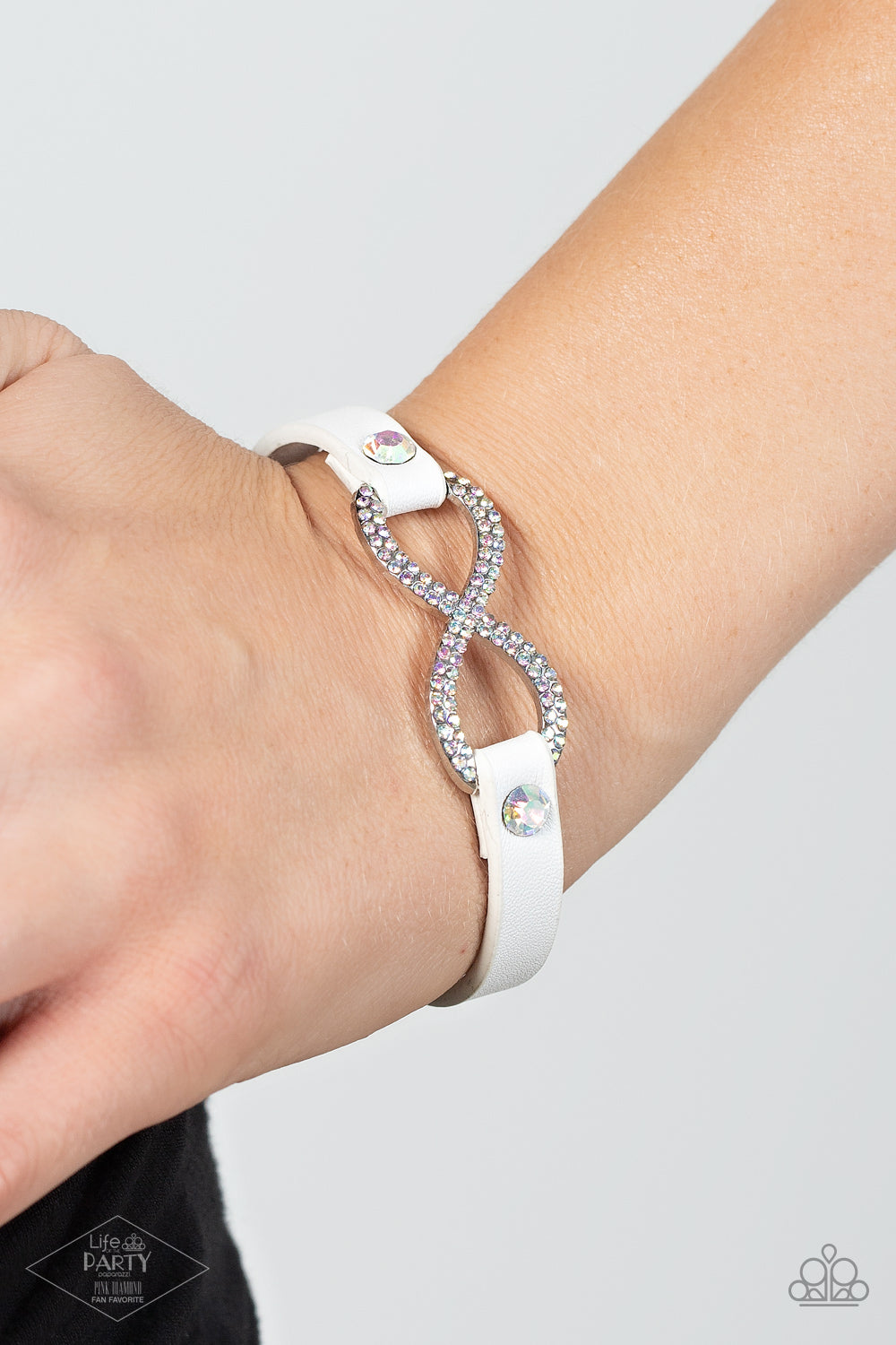 Bracelets Innocent Till Proven GLITZY! - Multi Urban