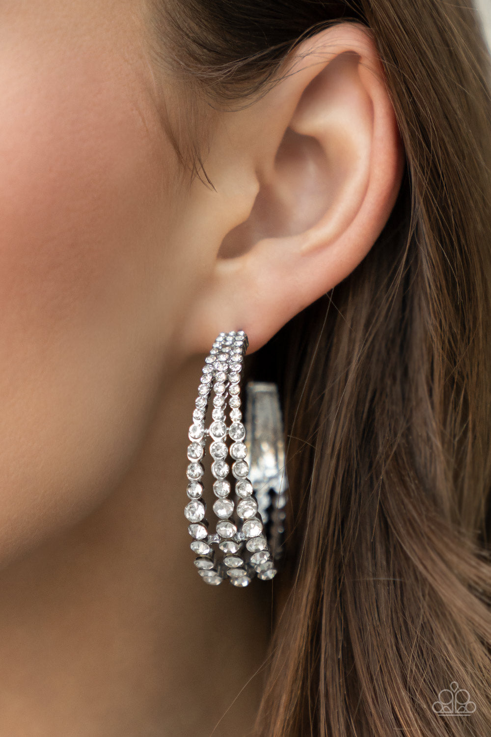Earrings Cosmopolitan Cool - White E041